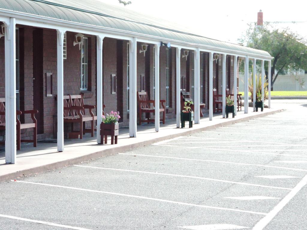 Bairnsdale Tanjil Motor Inn Ngoại thất bức ảnh