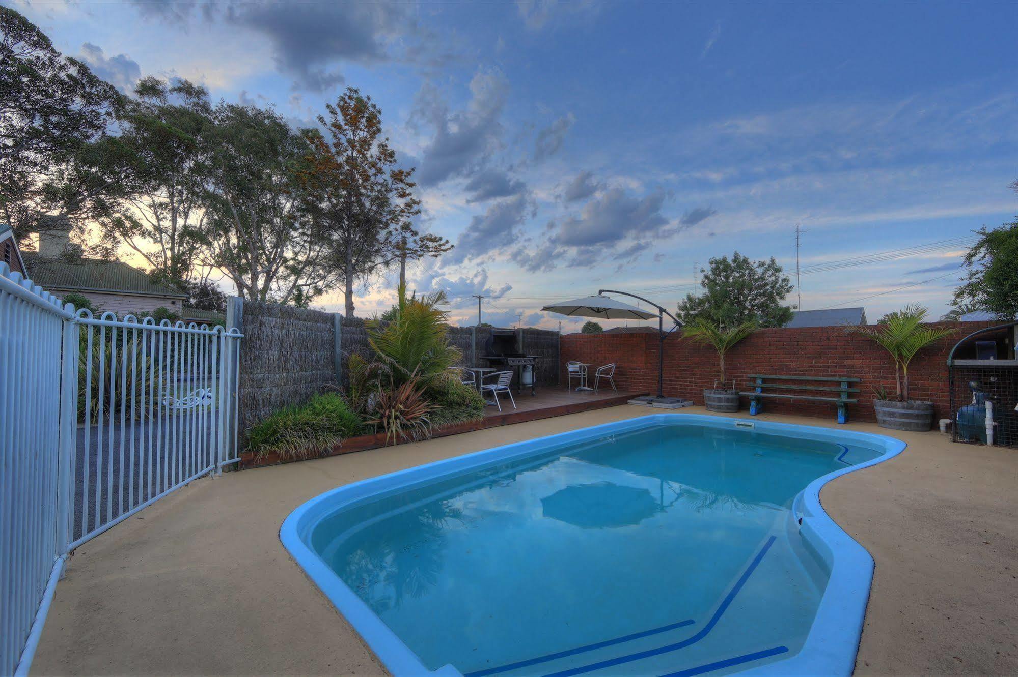 Bairnsdale Tanjil Motor Inn Ngoại thất bức ảnh